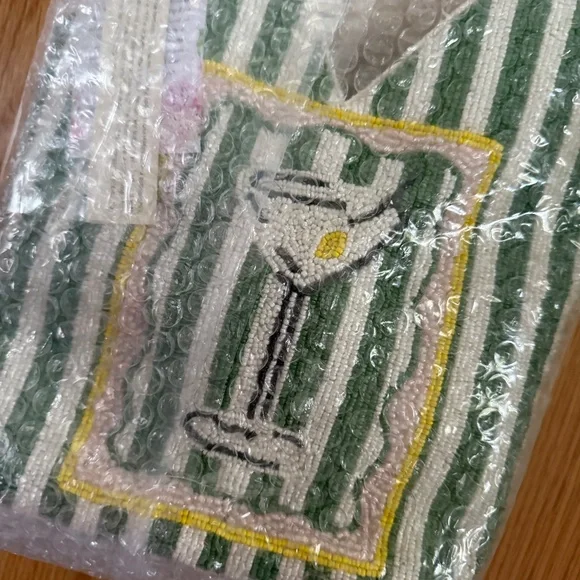 Viral Beaded Martini Bag - Picture 3 of 5